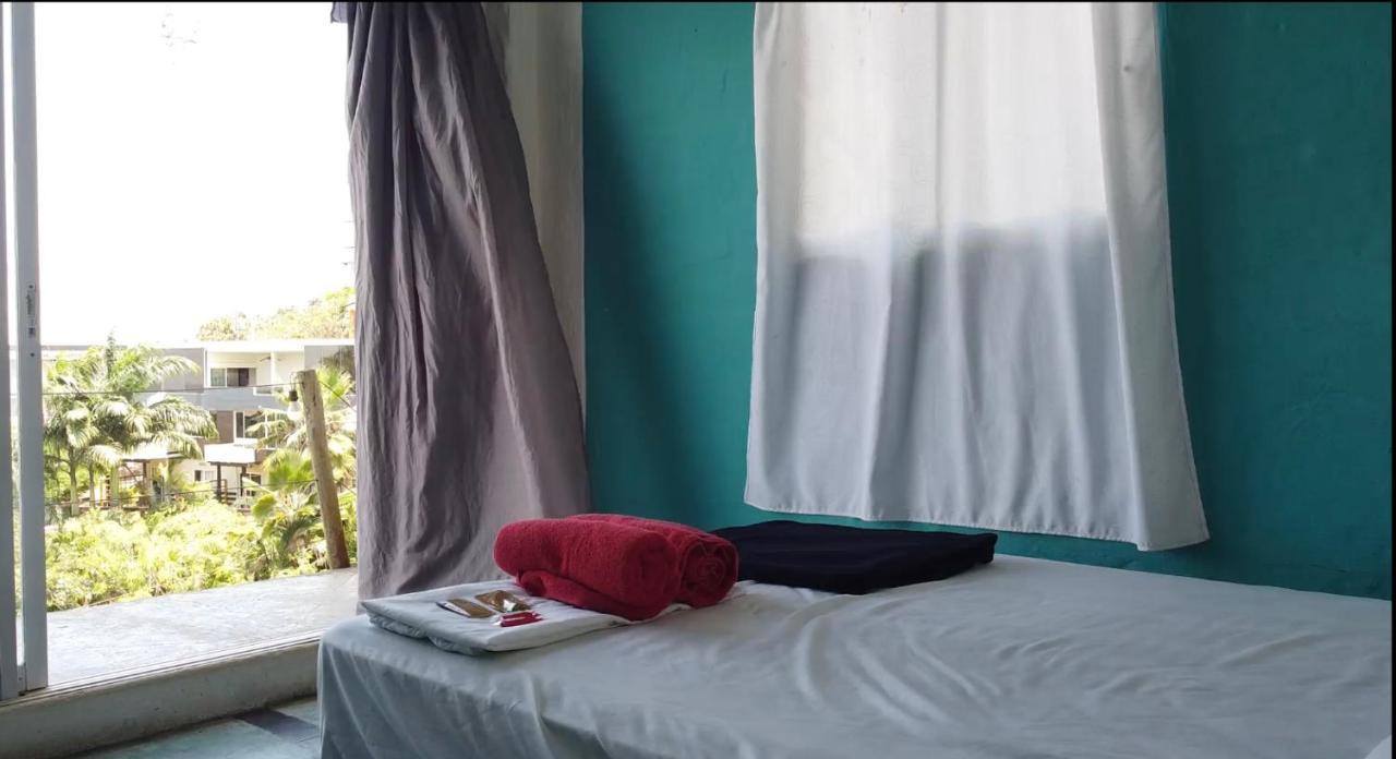Kiwi Suites Hostel 몬따니따 외부 사진