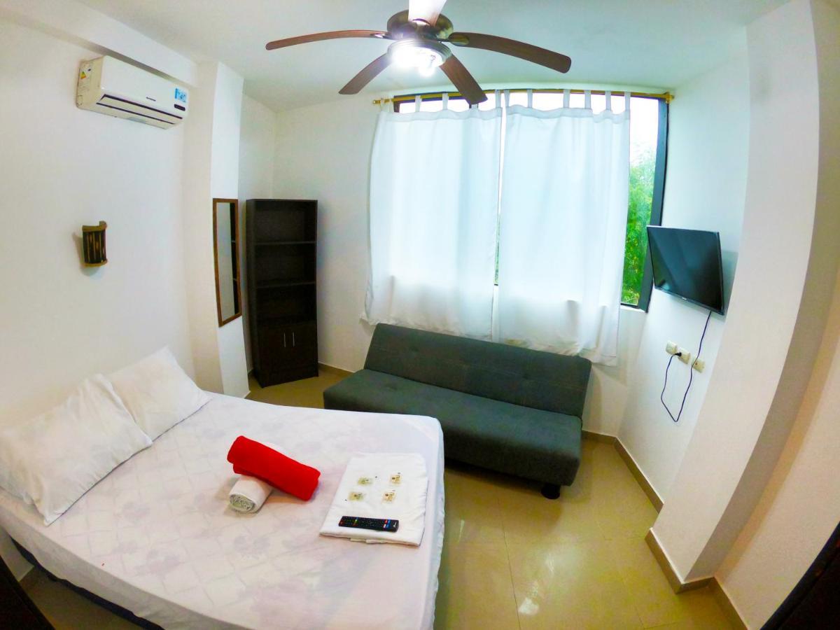 Kiwi Suites Hostel 몬따니따 외부 사진